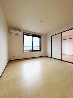 居室・リビング　居室