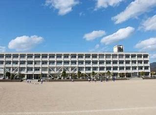 中学校　福崎町立福崎東中学校（中学校）まで2000m