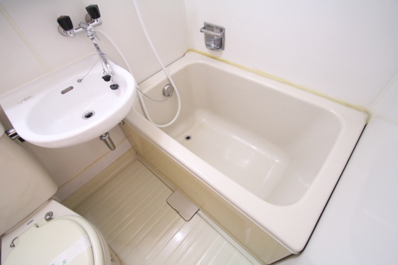 バス・シャワールーム　※別号室の写真です