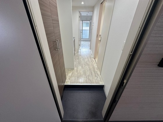 玄関　※別部屋の写真です