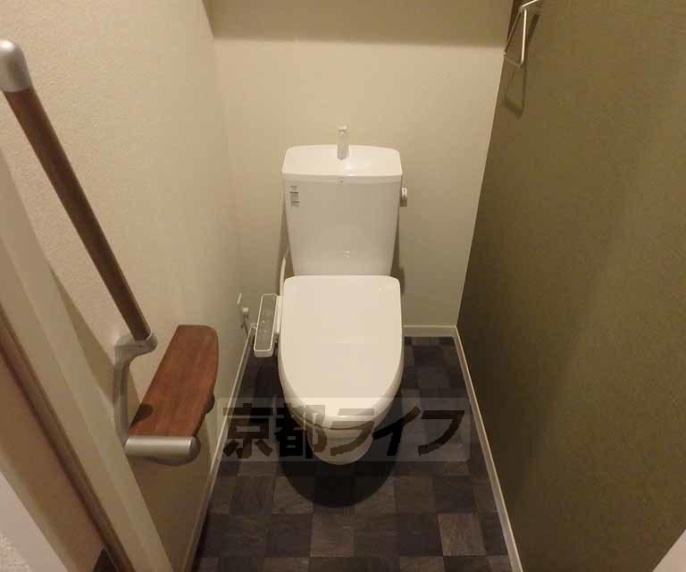 トイレ　お掃除も忘れずに