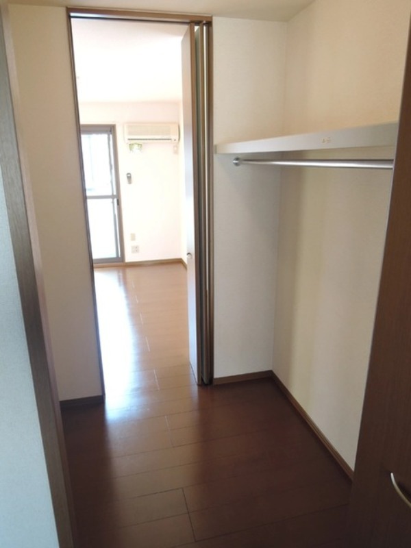 収納　図面と現状に相違がある場合には現状を優先