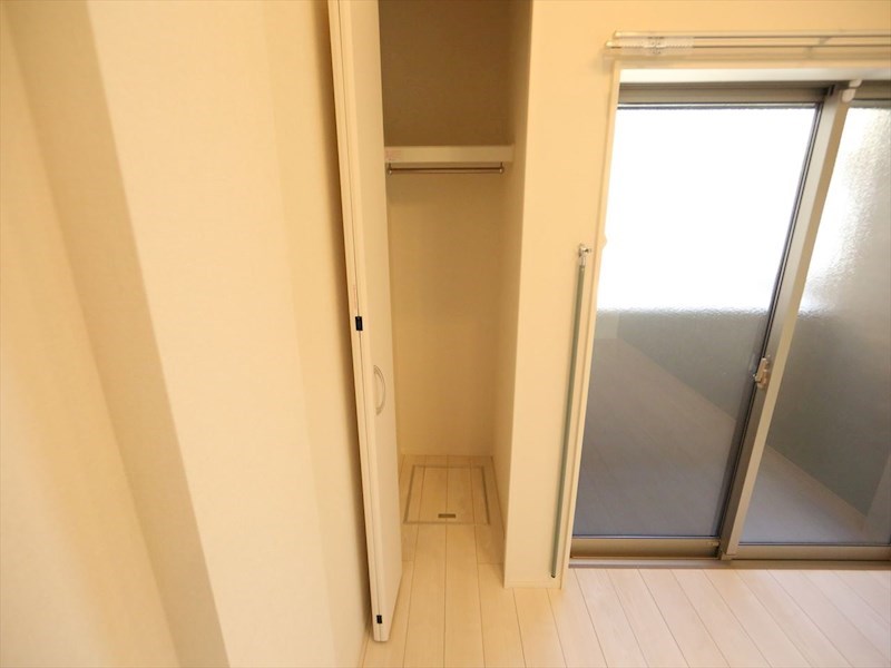 収納　クローゼット（収納充実してます）　同仕様写真