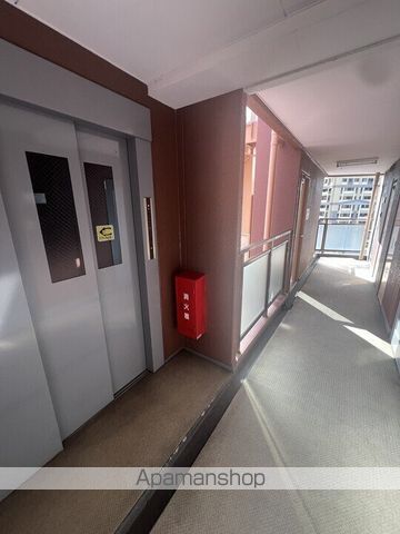 ロビー　ロビー