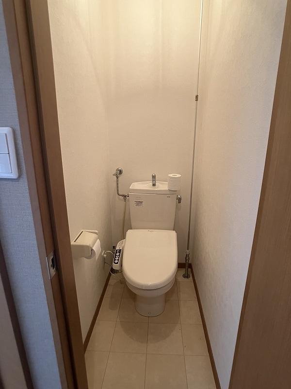 トイレ　トイレ