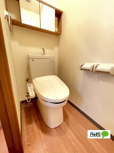 トイレ　イメージ