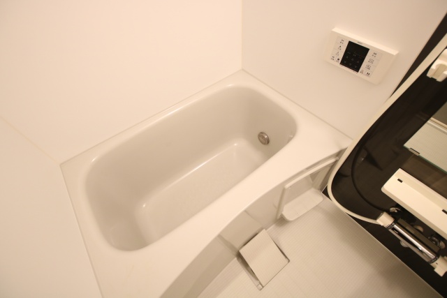 バス・シャワールーム　※別室の参考写真の為、現況優先です。