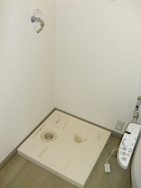 その他設備　洗濯機置場