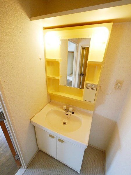 洗面設備　★忙しい朝に便利な独立洗面台★