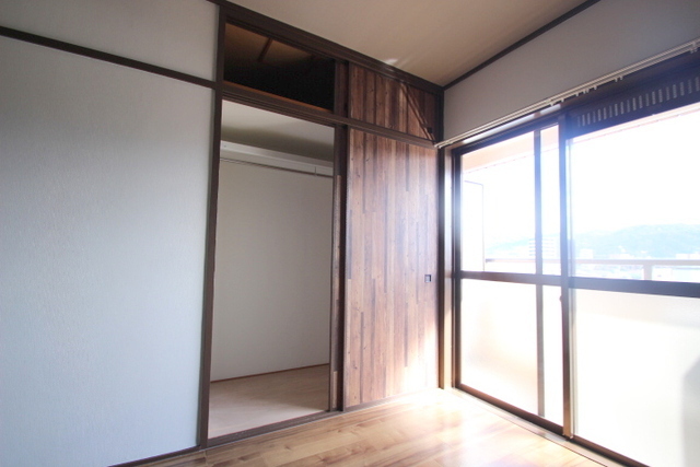 収納　リビング