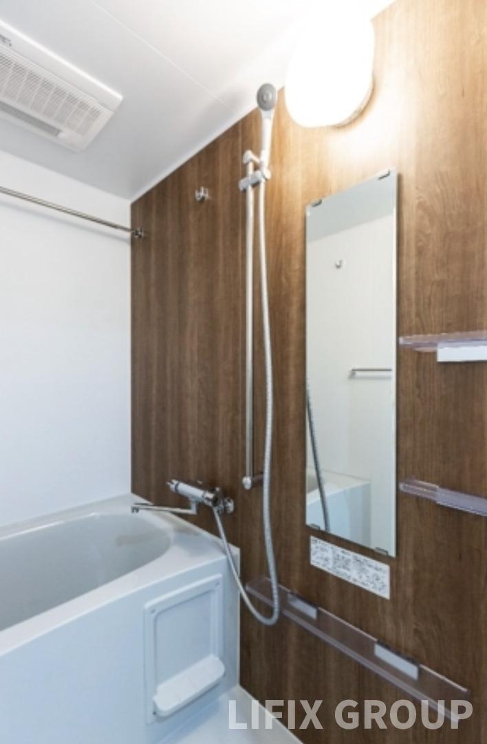 バス・シャワールーム　風呂