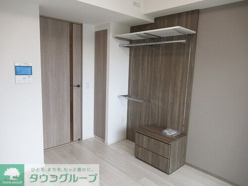 その他部屋・スペース　リビング（別角度）