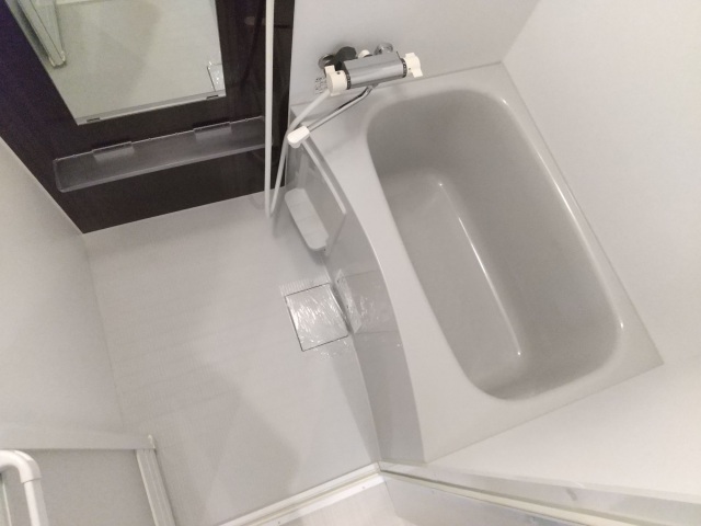 バス・シャワールーム　別部屋参考画像
