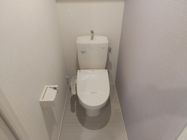 トイレ　別部屋参考画像