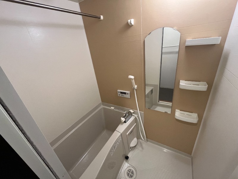バス・シャワールーム　別号室イメージ