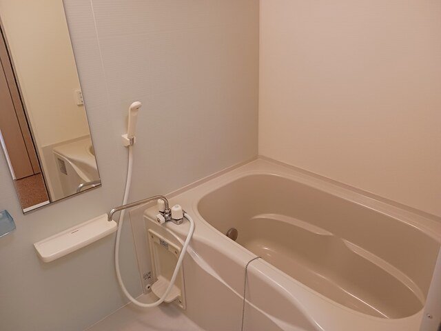 バス・シャワールーム　日々の暮らしに欠かせないお風呂です