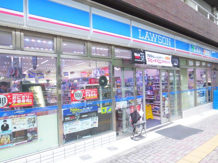 コンビニ　物件（コンビニ）まで412m