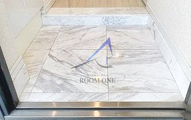 玄関　玄関です。