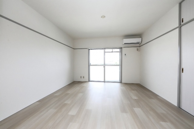 居室・リビング　居室