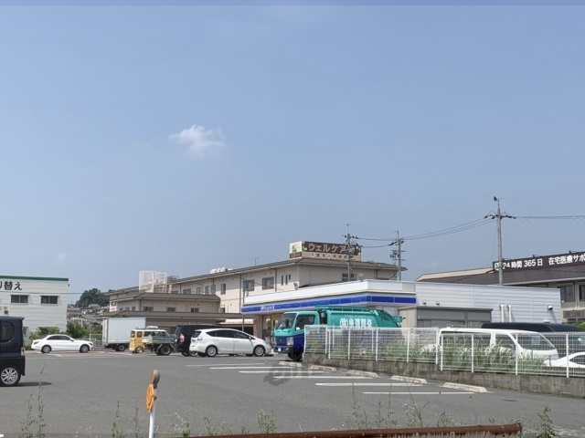 コンビニ　ローソ大和郡山外川町店（コンビニ）まで600m