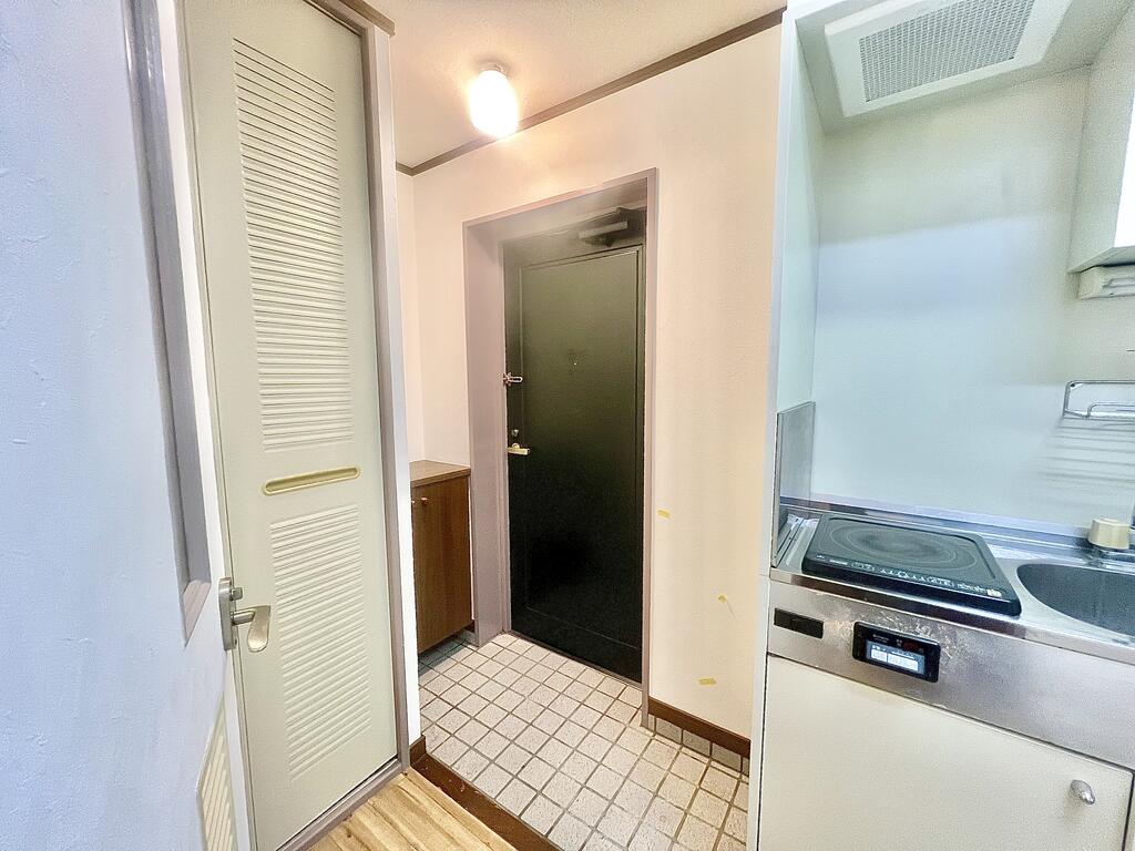 玄関　※同物件、別号室の写真