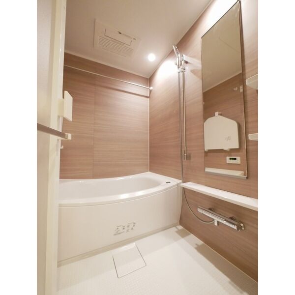 バス・シャワールーム　※別号室の参考写真、現況優先※