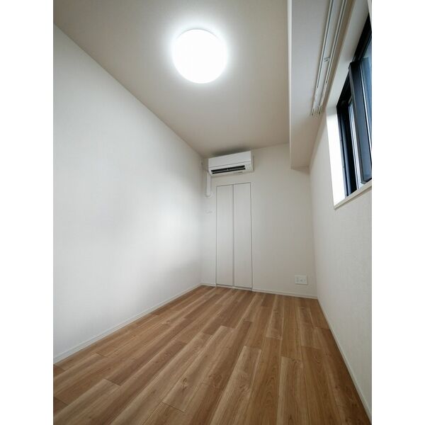 トイレ　※別号室の参考写真、現況優先※