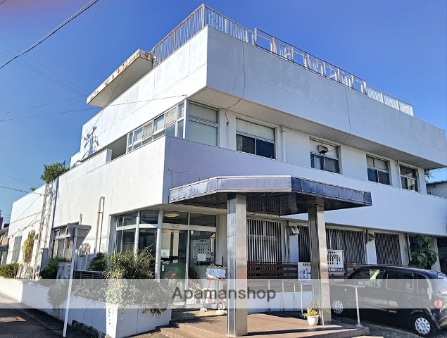 病院　すずき内科クリニック（病院）まで357m