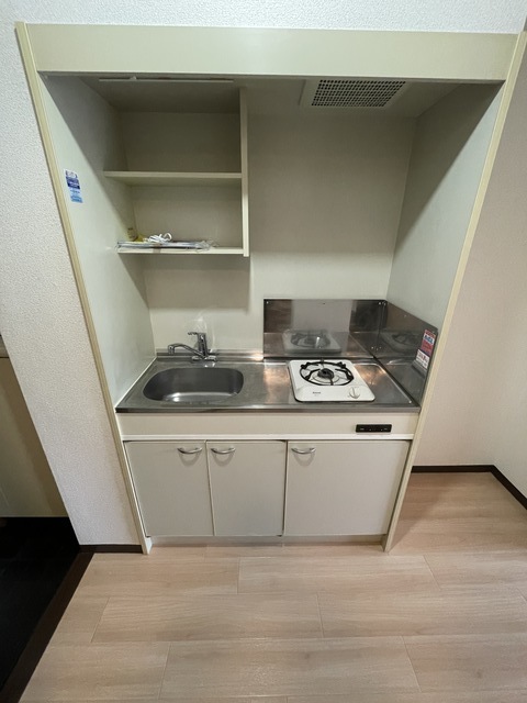 キッチン　※別部屋参考写真