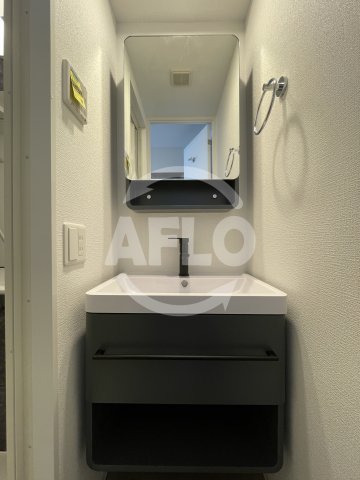 洗面設備　セレニテ難波グランデノール　洗面所