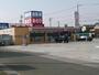 コンビニ　セブンイレブン鈴鹿岸岡町店（コンビニ）まで74m
