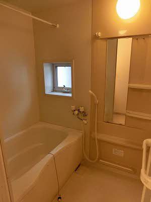 バス・シャワールーム　浴室
