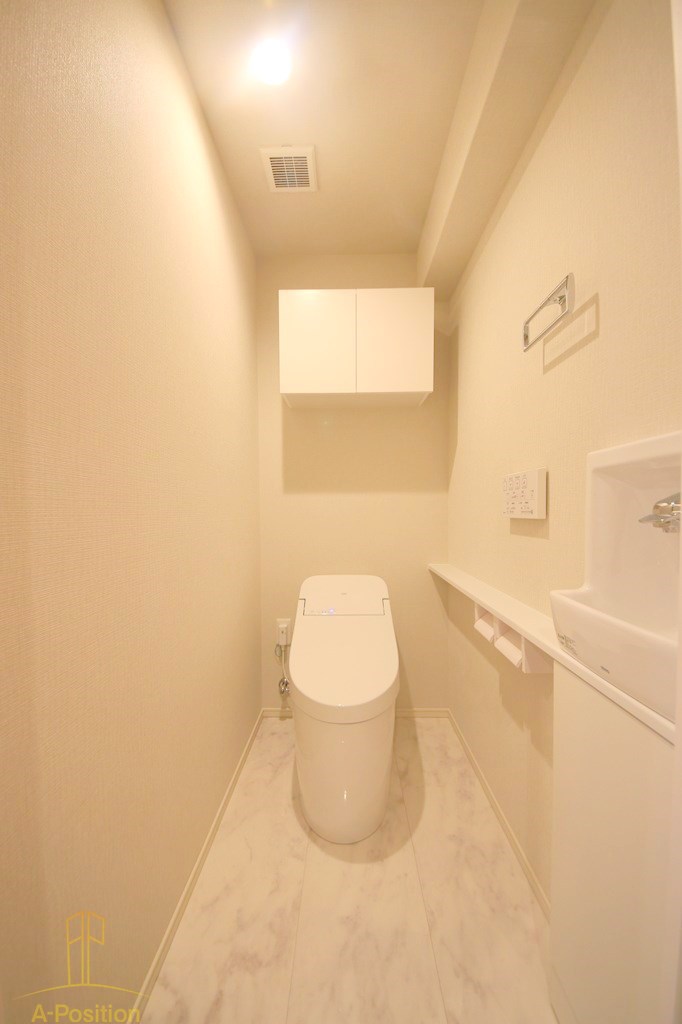 トイレ　IBC Residence East