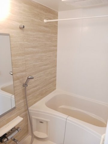 バス・シャワールーム　きれいなお風呂です