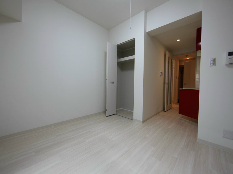 その他部屋・スペース　洋室8.2帖　クローゼット付（収納充実してます）