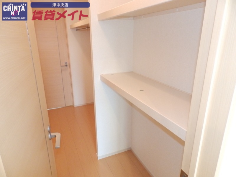 収納　同型タイプの写真です