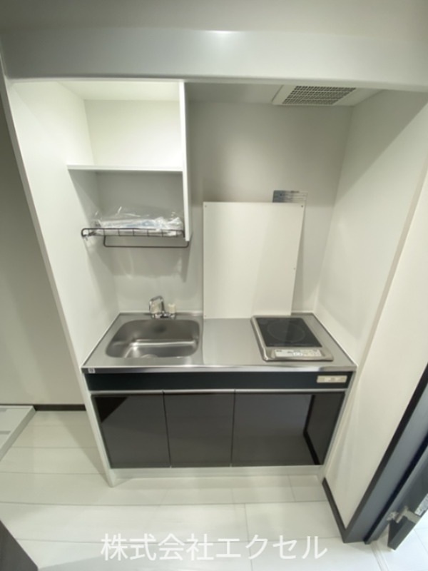 キッチン　IHコンロ付きです。