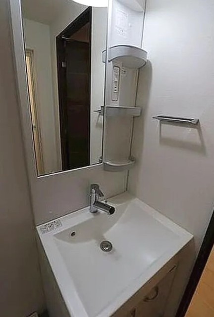 洗面設備　同仕様