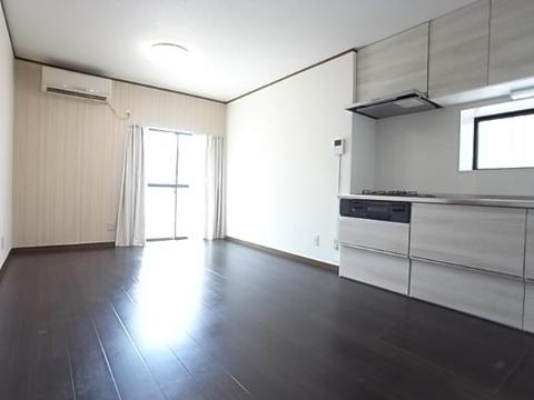 居室・リビング　リビング