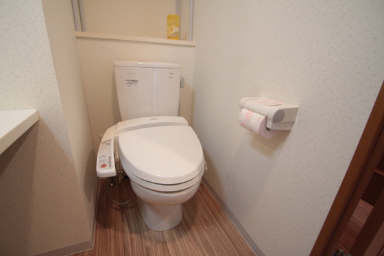 トイレ　※別部屋の写真です