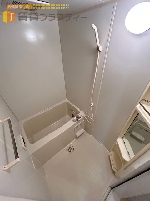 バス・シャワールーム　一日の疲れを癒しましょう