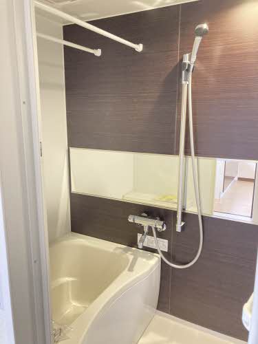 バス・シャワールーム