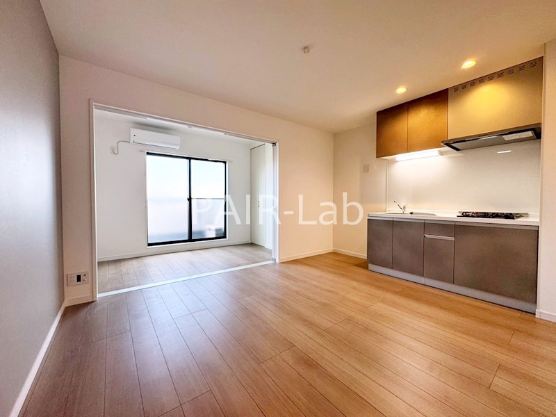 居室・リビング　同シリーズのイメージ写真です。(現況優先)