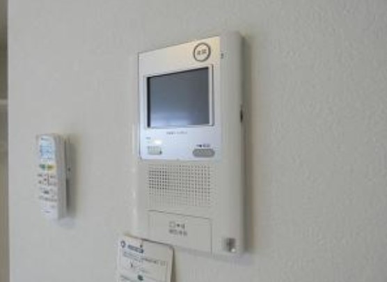 セキュリティ　★モニター付きインターホン完備★