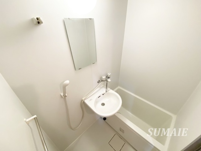 バス・シャワールーム　バスルーム！