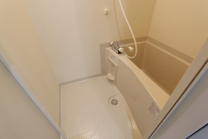 バス・シャワールーム　※同物件別号室参考写真