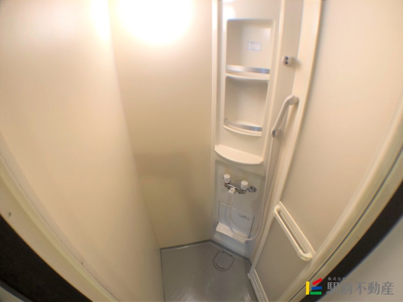 バス・シャワールーム　シャワールーム