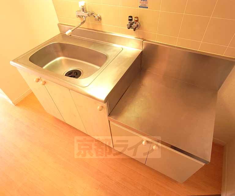 キッチン　二口コンロ設置可能！