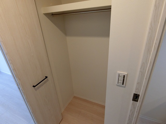 収納　ディクス大阪城EASTレジデンス　クローゼット