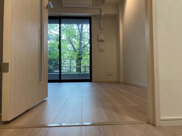 居室・リビング　別タイプ部屋　参考写真です